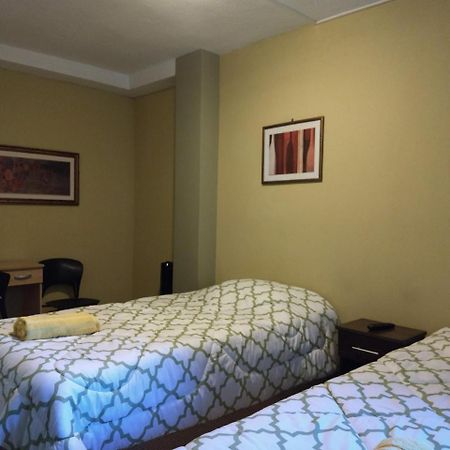 Give House Bed & Breakfast Guatemala City Exterior foto