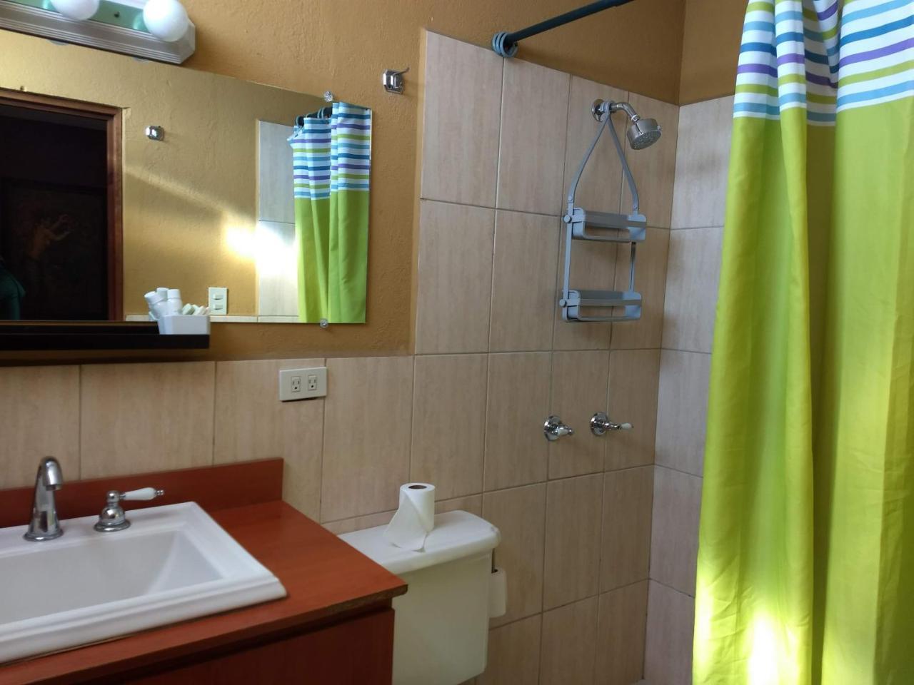 Give House Bed & Breakfast Guatemala City Exterior foto
