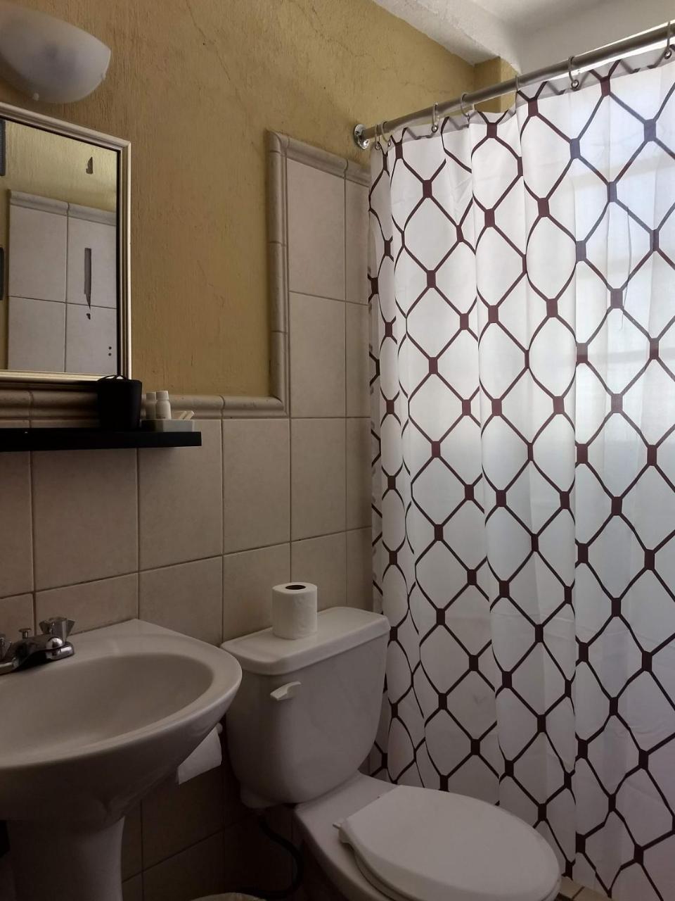 Give House Bed & Breakfast Guatemala City Exterior foto
